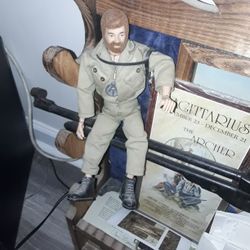 Talking Adventure Team Commander GI Joe