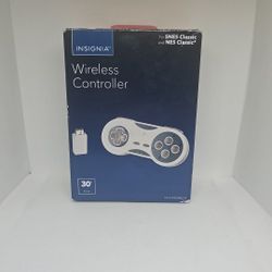 Wireless Controller for SNES Classic and NES Classic - Insignia - Gray - NEW