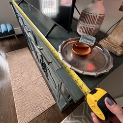 TV Entertainment Stand 