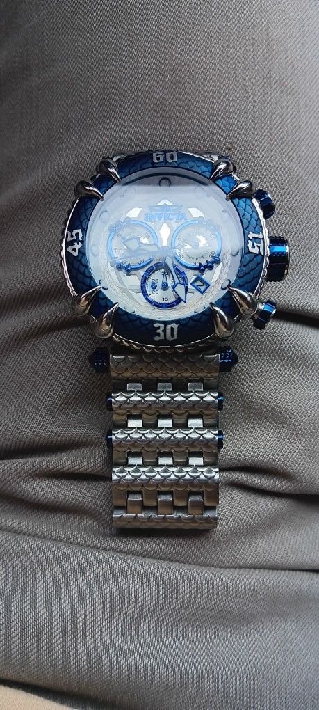 Reloj Invicta Muy Buen Estado