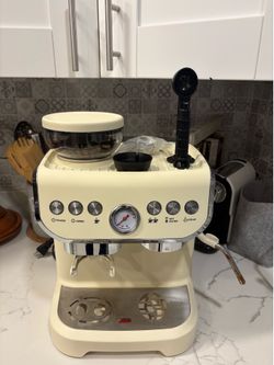 Cappuccino/espresso machine like new
