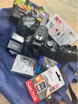 EoS RebelT7 Camera, Deluxe Photo kit, 32GB SD Card, Card Reader ,Izonix Telephoto Lens, Izonix Wide Angle Lenz, Digital Multicolored UV Fliter, Multic