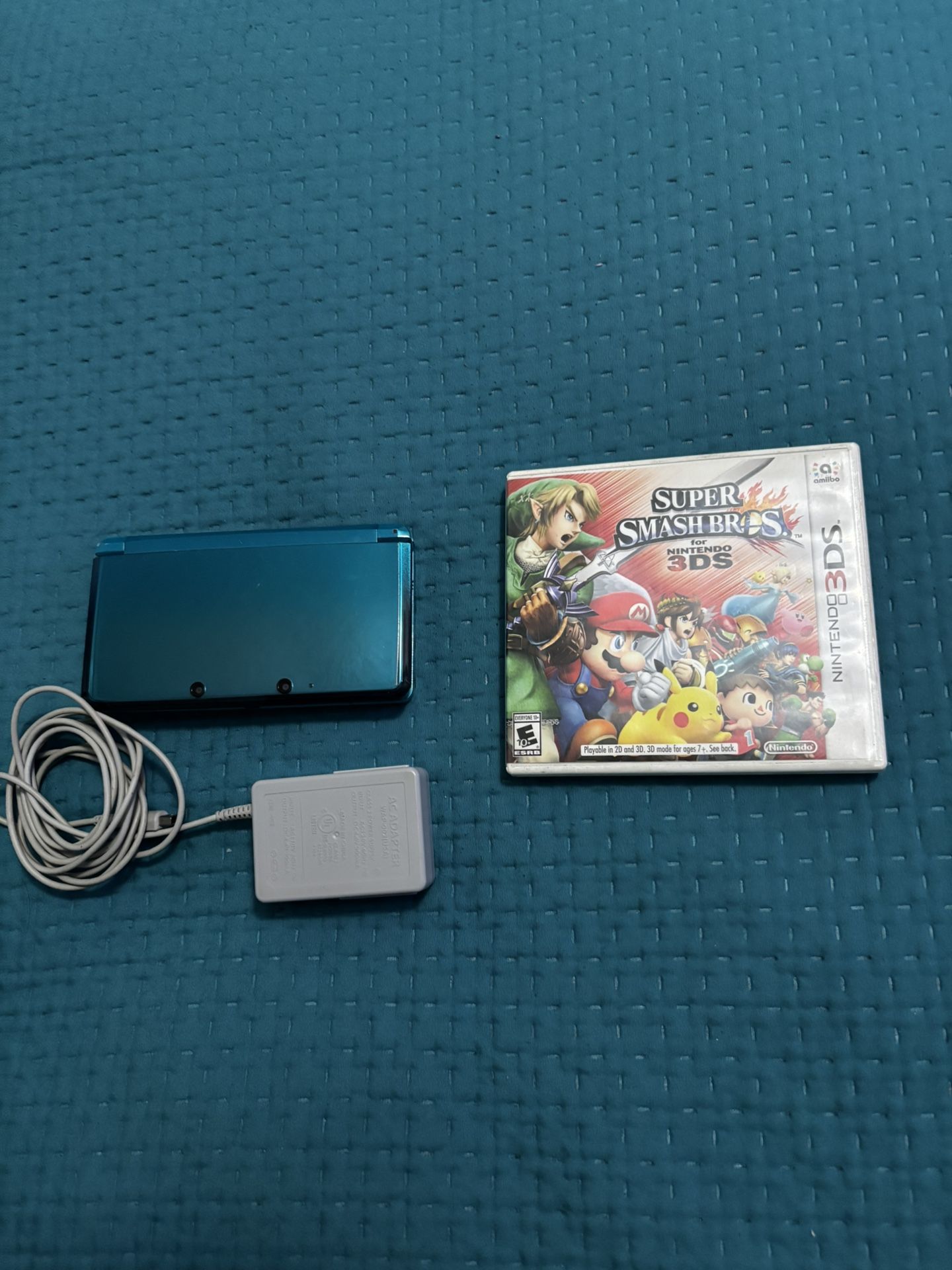 Nintendo 3Ds With Charger And Game 