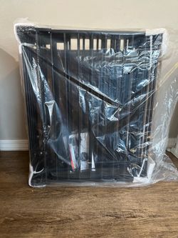 Extra Large Play Yard / Pet Fence