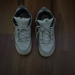 Jordan Club Houses Size 6.5