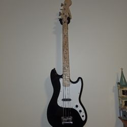 Squier Sonic Bronco Bass