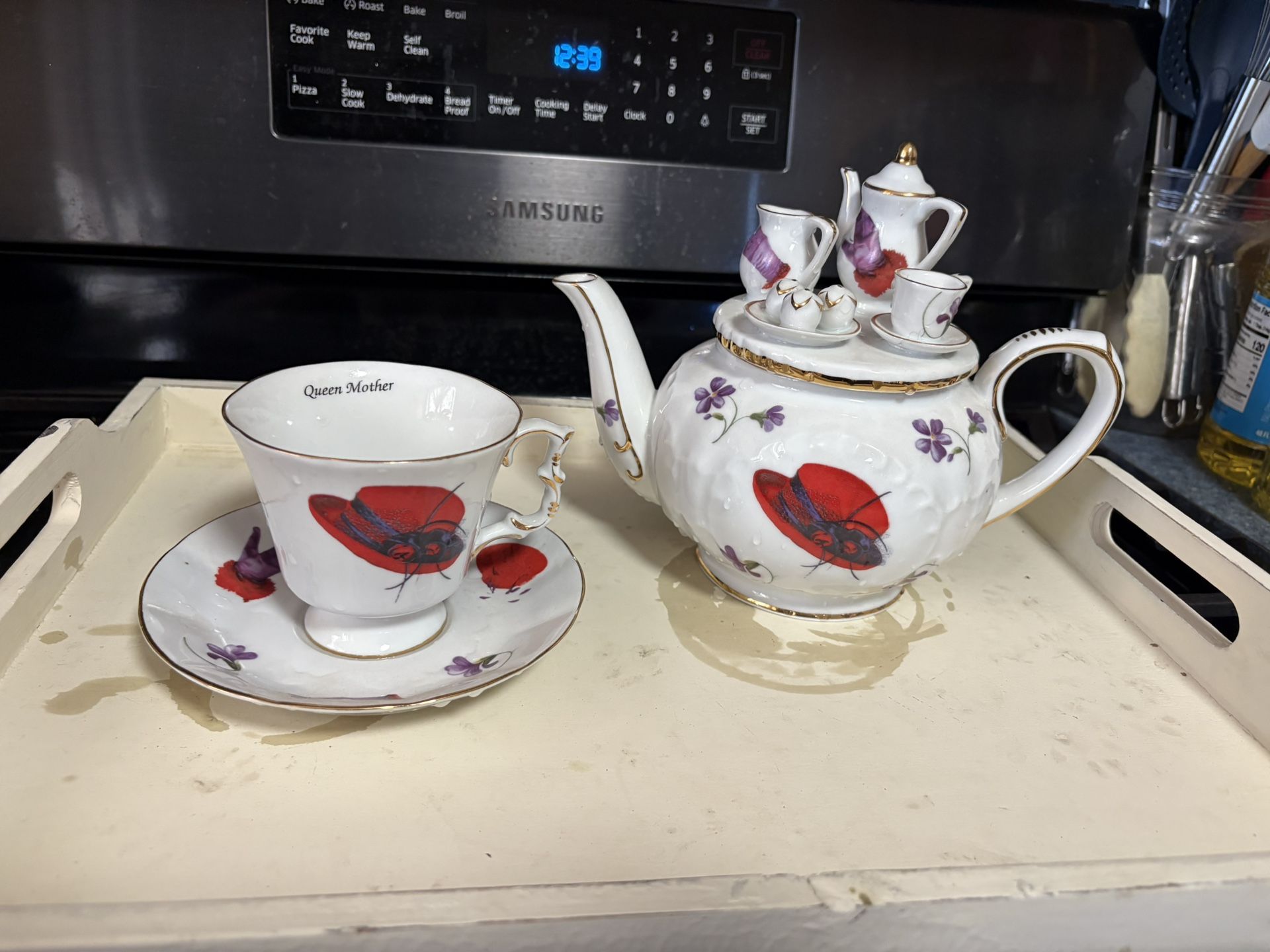 Vintage Red Hat Society Tea Kettle And Set
