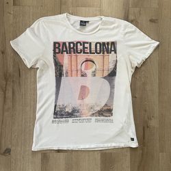 vintage y2k Barcelona arc de triomof art Europe T-shirt