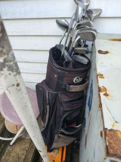 Golf clubs $250/ bestoffer or trade