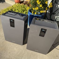 2 Bissell air400 Smart Air Purifiers – Great Condition
