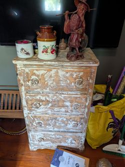 Repurpose dresser drawer