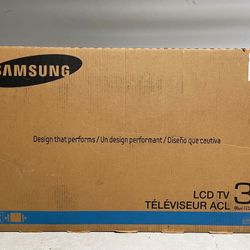 Samsung 32” LCD TV