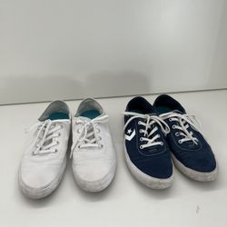 2 converse shoes