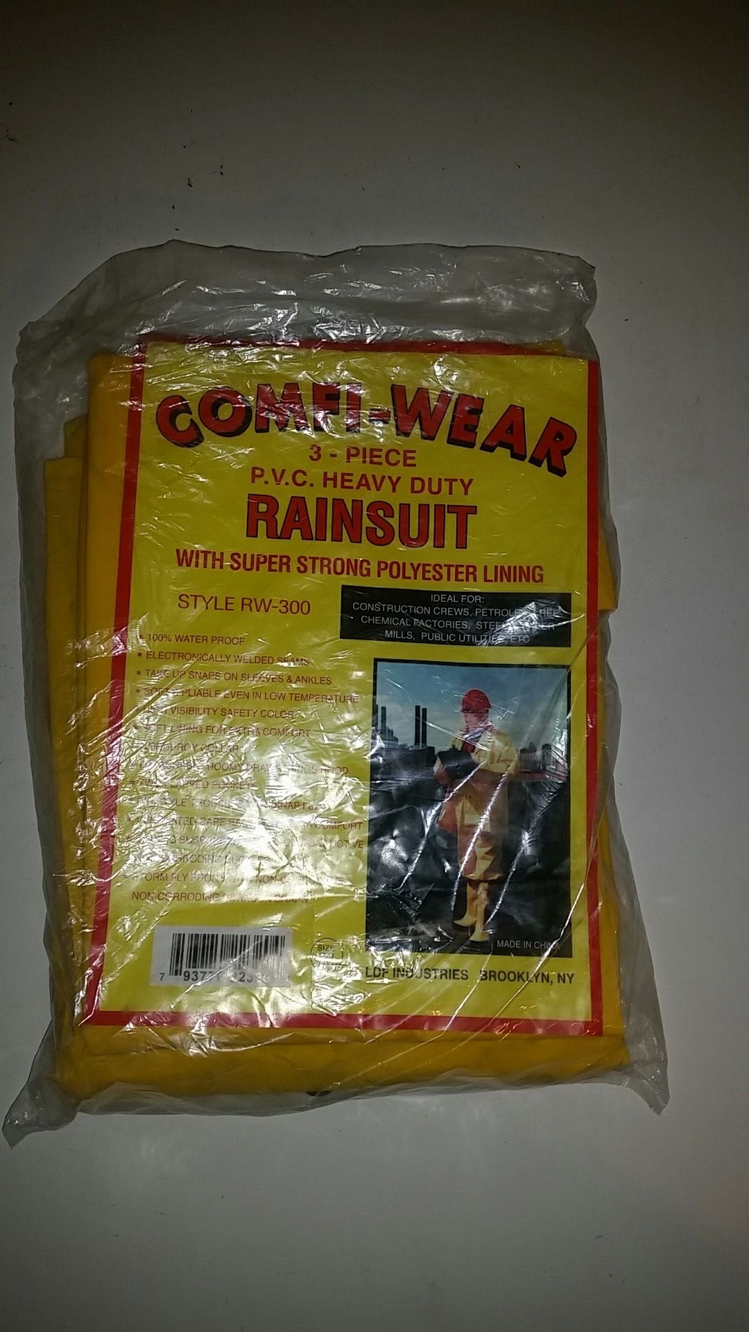 Heavy duty 4X rain suit