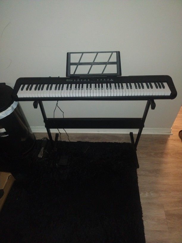 Digital Piano 88keys/Semi Weighted