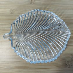 Mikasa Vintage  Palm Leaf Tray