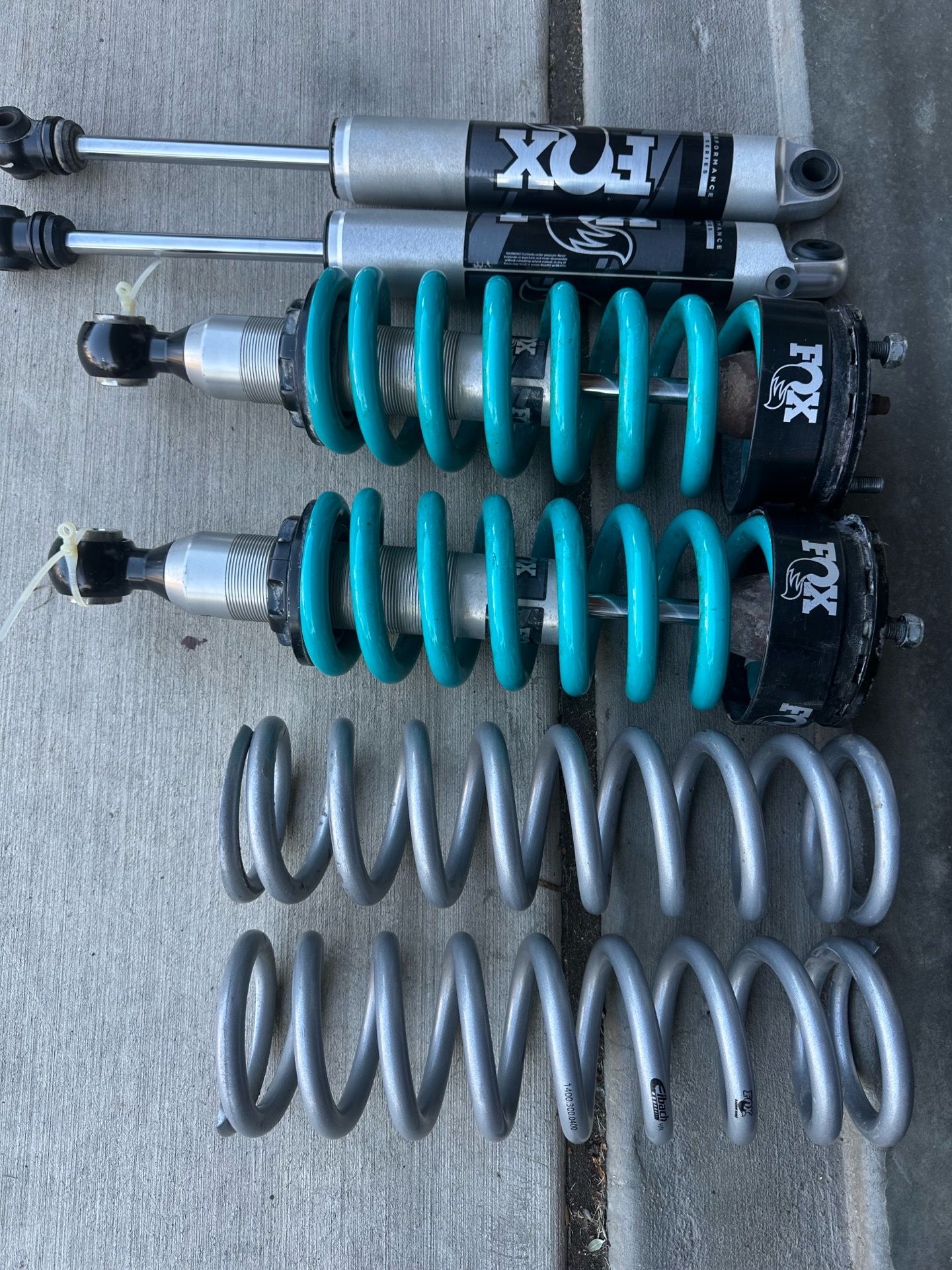 ADO Enhanced Fox 2.0 Extended Travel Coilovers for Nissan Frontier Xterra