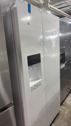 Frigidaire side-by-side refrigerator