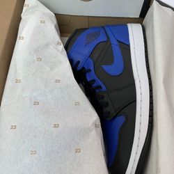 Jordan 1 Mid’s Royal