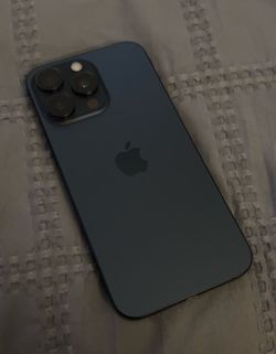 iPhone 15 Pro Max (256GB)
