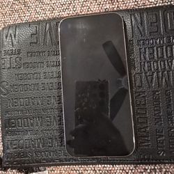 iPhone 16 Pro Max 512 MB