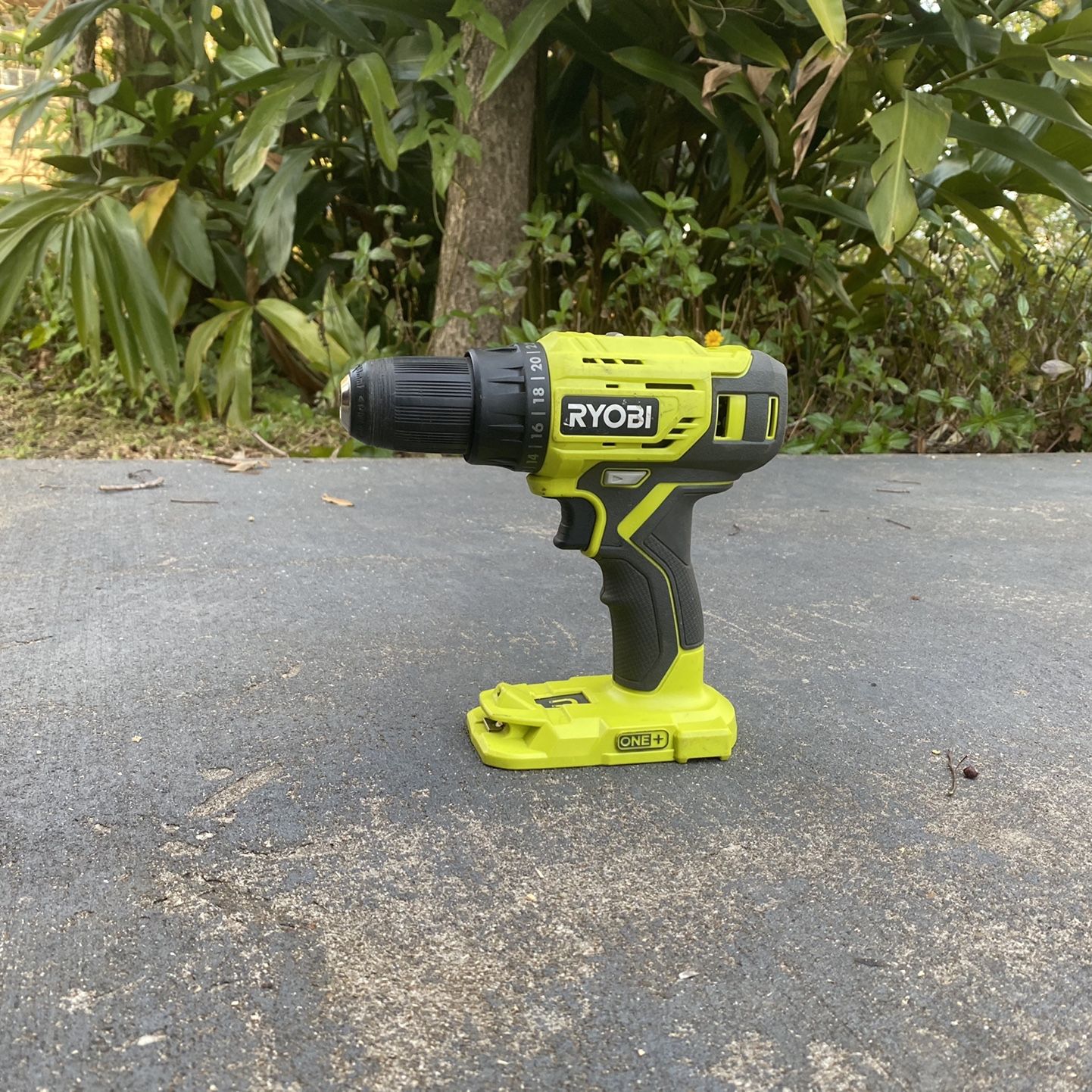 Ryobi 18-Volt ONE+ Lithium-Ion Cordless 1/2 in. Drill