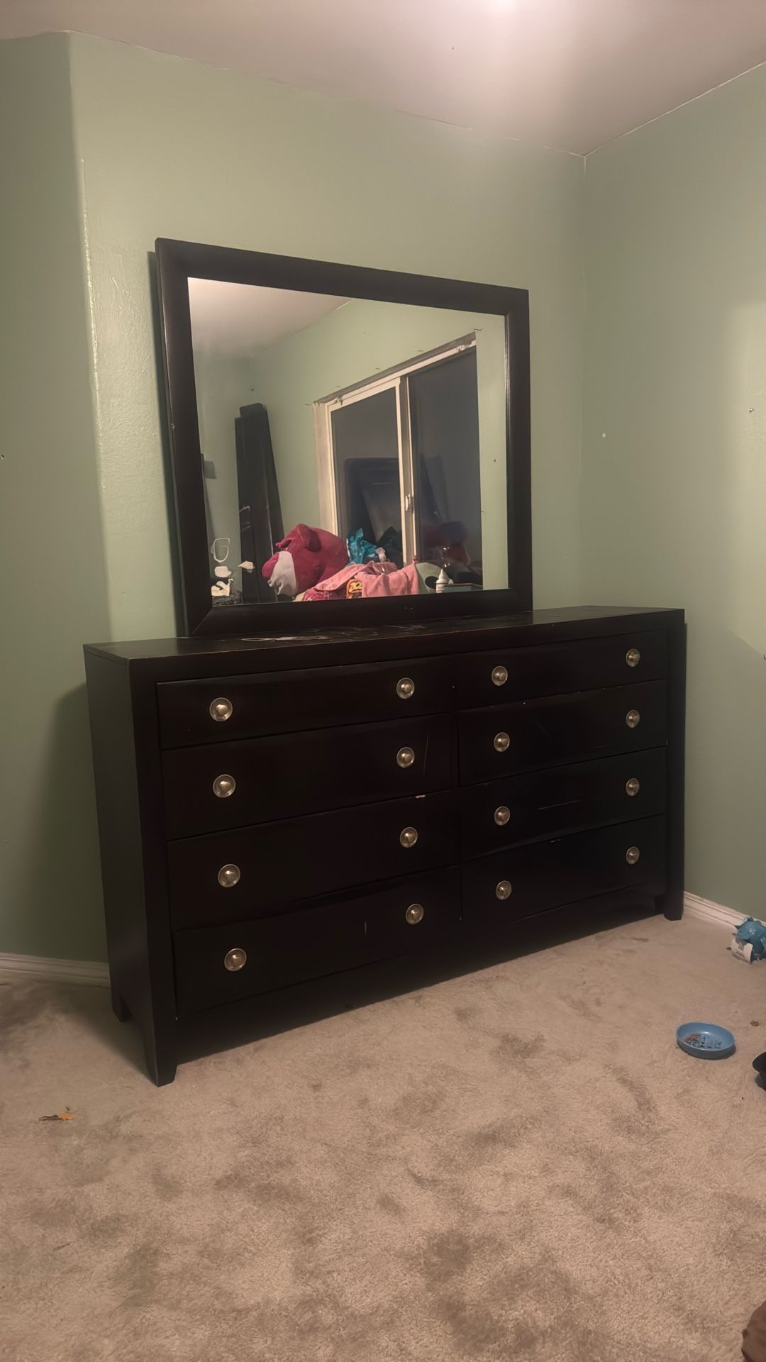 Free!! Dresser With Mirror