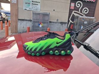 Brand New And Original Men's Nike Air Max's DN Sneakers Sizes 11