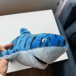 shark stuffed animal toy 