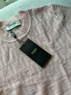 Beautiful FENDII T-shirt
