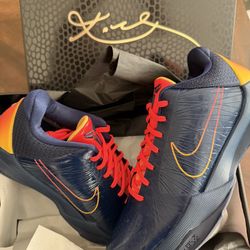 Nike Kobe 5 Protro “Caitlin Clark”