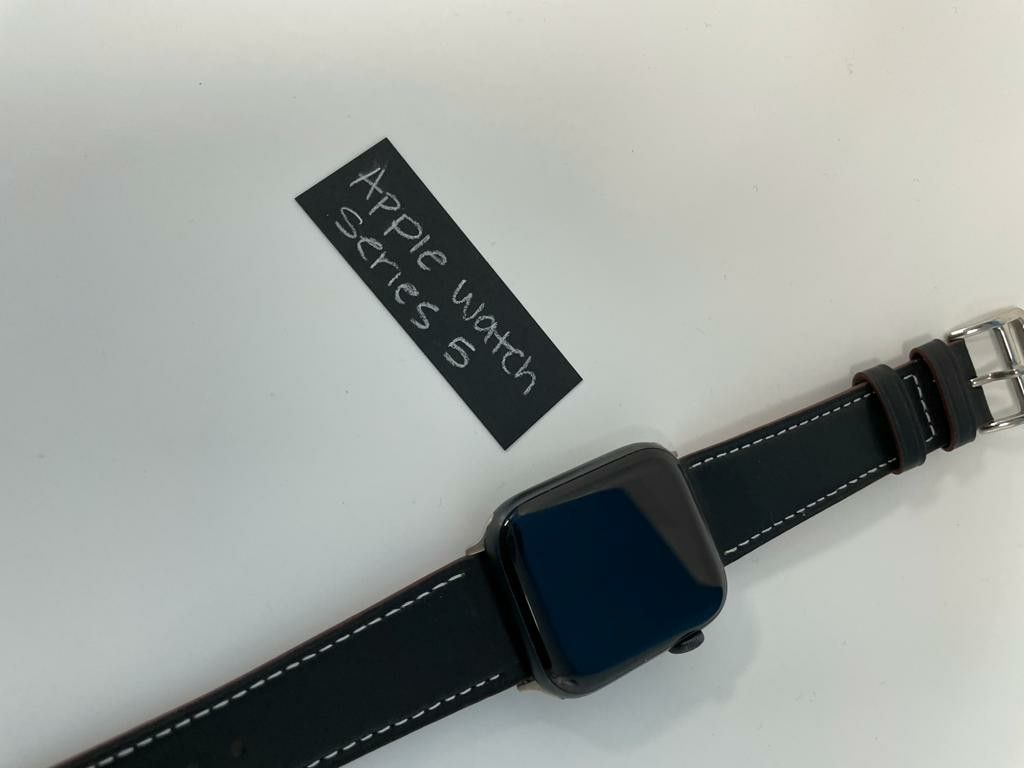 Apple Watch Series 5 LTE 44mm