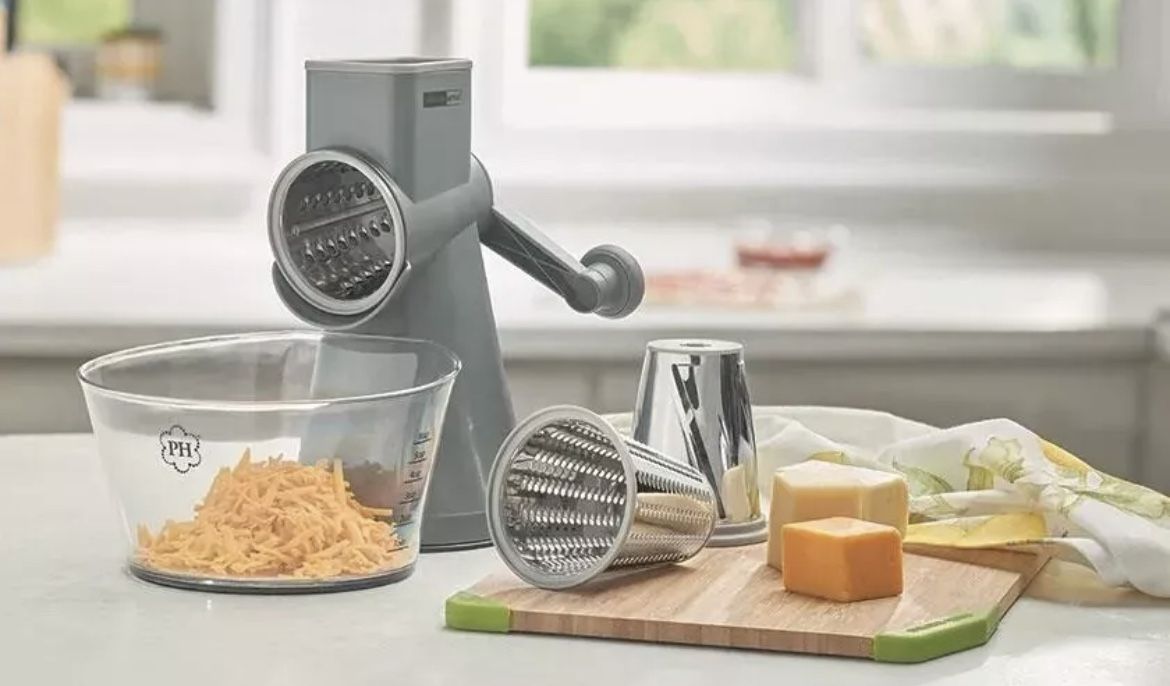 Princess House Culinario Series 3-In-1 Rotary Grater (3509) / Rallador Giratorio 3-en-1