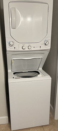 GE Stacked Washer & Dryer Laundry Center – Excellent Condition (Clean & Tested)
