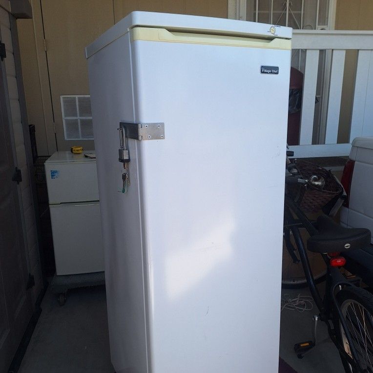 Magic Chef Upright Freezer