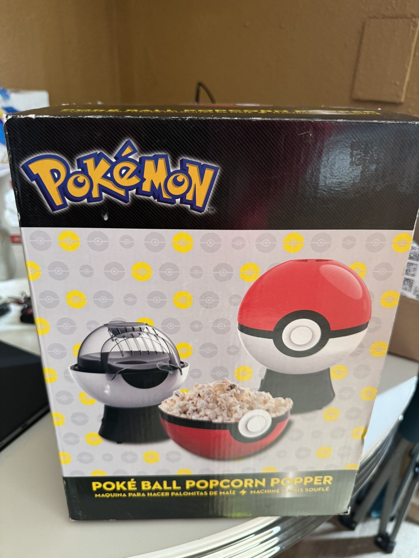 Pokemon Poke Ball Hot Air Electric Popcorn Popper by Think Geek - BRAND NEW!