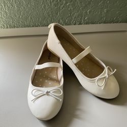 Girl Flats Size 12
