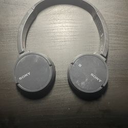 Sony WH-CH300 Bluetooth Wireless Headphones