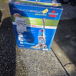 BISSELL Carpet Cleaner
ProHeat 2X® Revolution® Pet Pro
Plus
