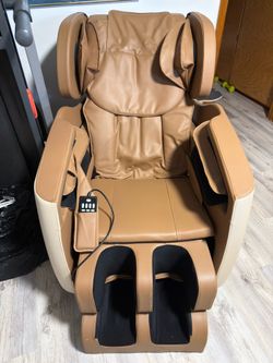 Latitude Run Massage Chair ($600 - Negotiable - Pick Up Only)