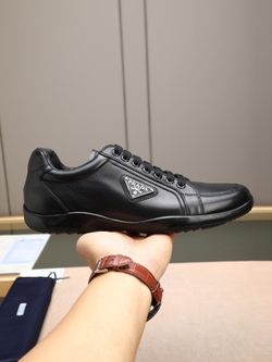 Prada Men’s Leather Shoes With Box New 