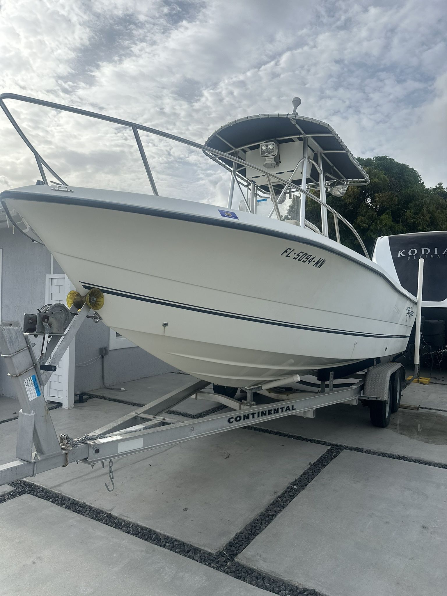 Sea Boss 21 Ft Boat