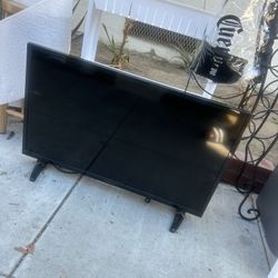 32” TV⚡️Insignia NS-32DF310NA19 TV