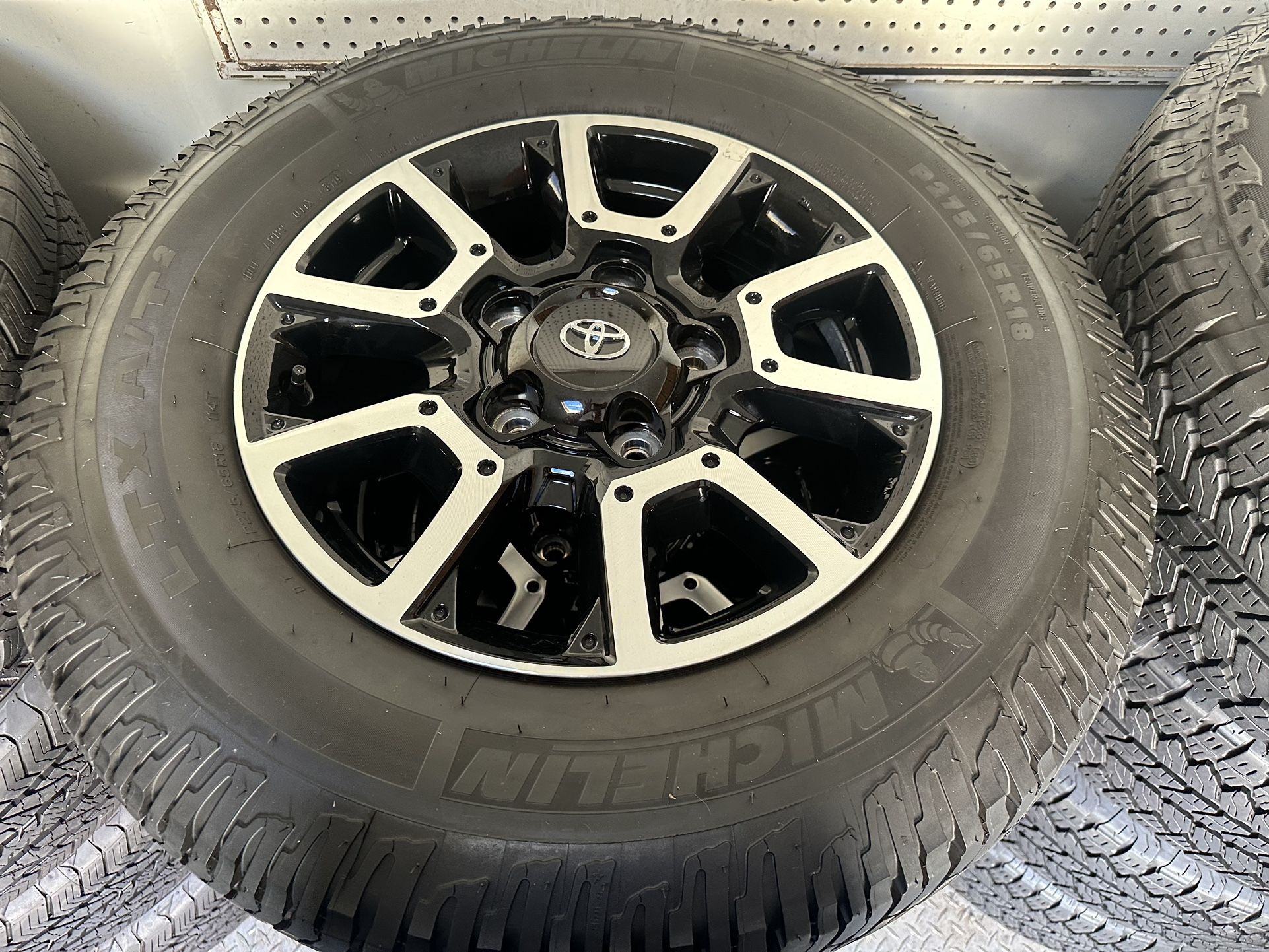 Toyota Tundra TRD 18 inch wheels and tires