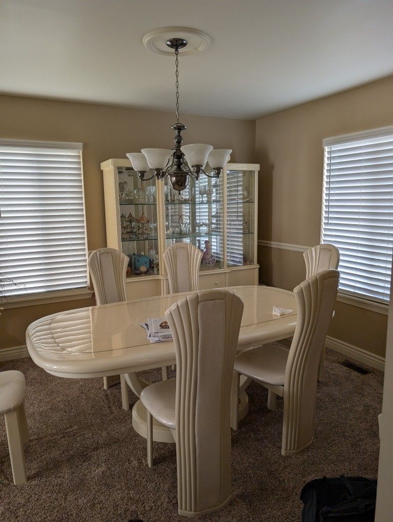 Dining Room Table And China Cabinet