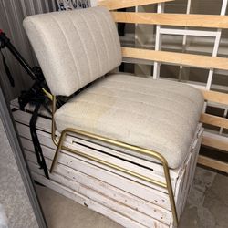 Beautiful and comfy chair