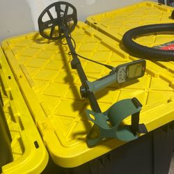 Metal detector 