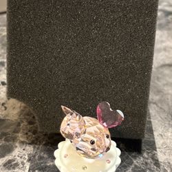 Swarovski crystal mouse cupcake 