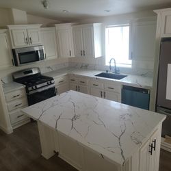 Kitchens Cabinets And Quartz 