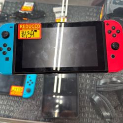 Nintendo Switch 